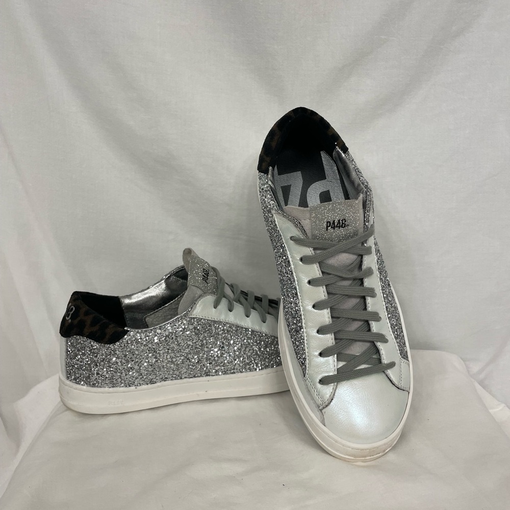 Brand new never worn p448 glitter sneaker sz 9 (40)